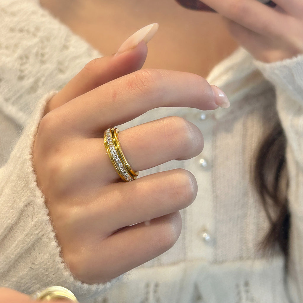 Titanium Steel Rotatable Ring Female Starry Sky Does Not Fade